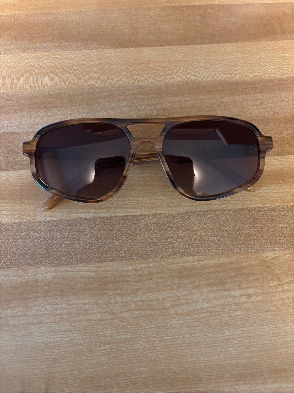 Women's Brown Aviator-Style Sunglasses - Translucent Brown Frame